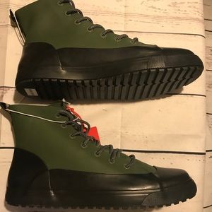 Men’s size 13 Hunter Canvas Dipped Sneakers NWT